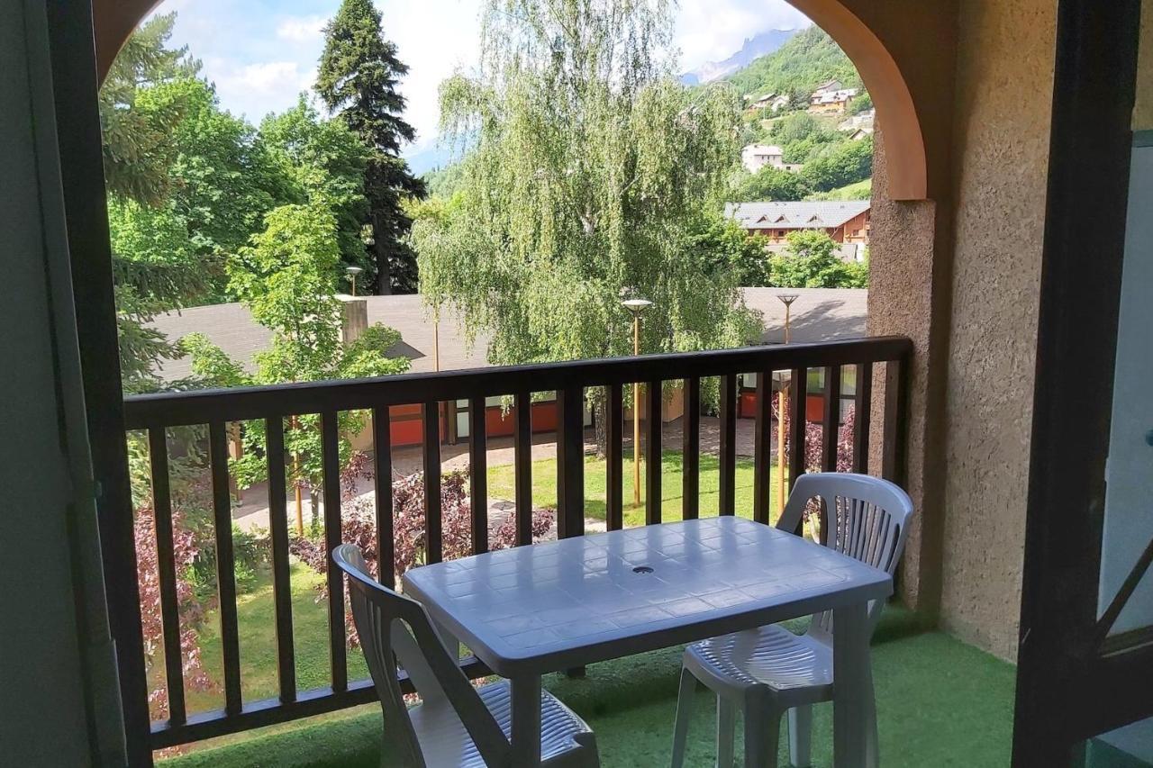 Beautiful Studio With Balcony In Briancon Exterior foto