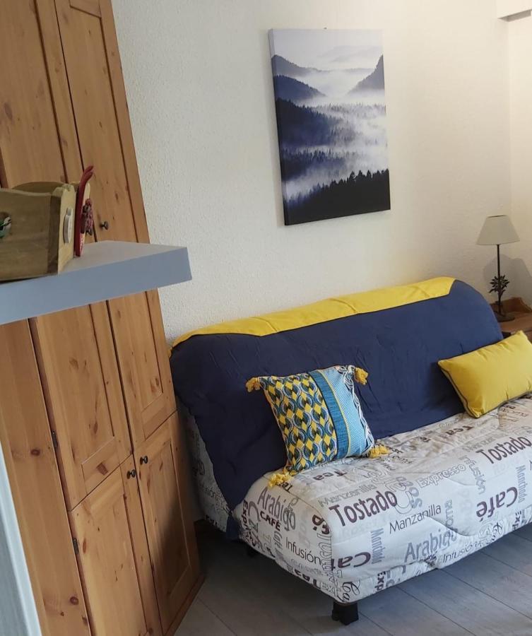 Beautiful Studio With Balcony In Briancon Exterior foto